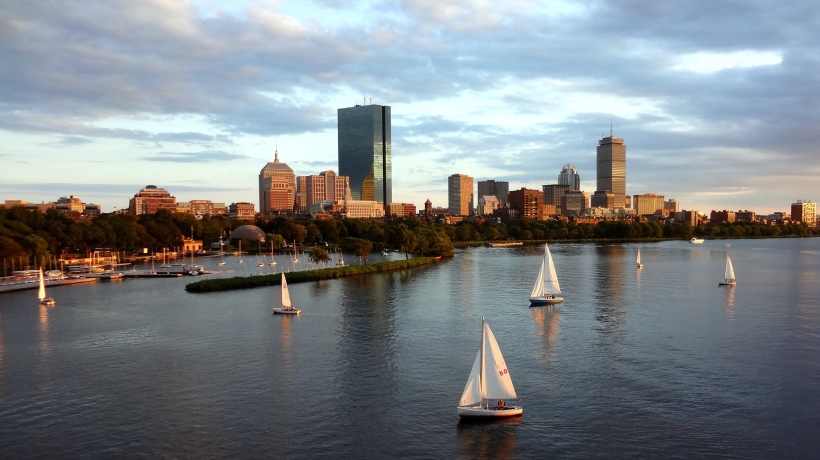 Back_Bay_and_Charles_River,_Boston,_MA