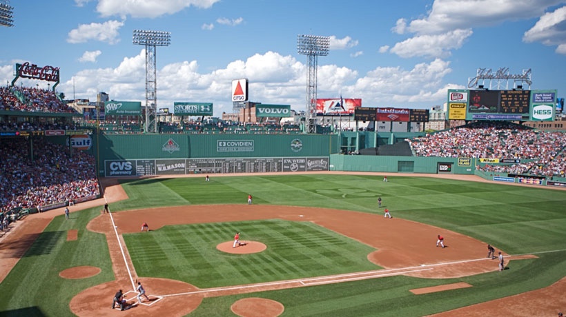 Neighborhoods_Slider_Fenway_Park_820x460